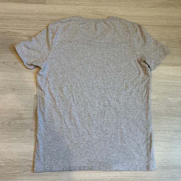 Pact Women’s Grey Sustainable Organic Cotton Relaxed Fit Tee - L - Picture 2 of 3